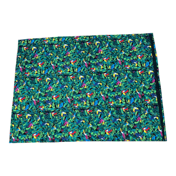 Hanmade Quilted Throw Tucan Bird Quilt Blanket 36" x 48" Tropical Forest - Picture 3 of 16